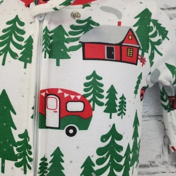 6-9 Month Infant Forest Theme White and Green Footed Christmas Onesies - Picture 6 of 8